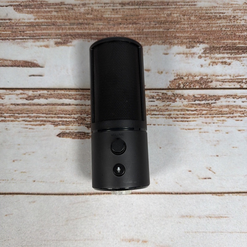 Razer Seiren X Professional USB Streaming Microphone Black Tested